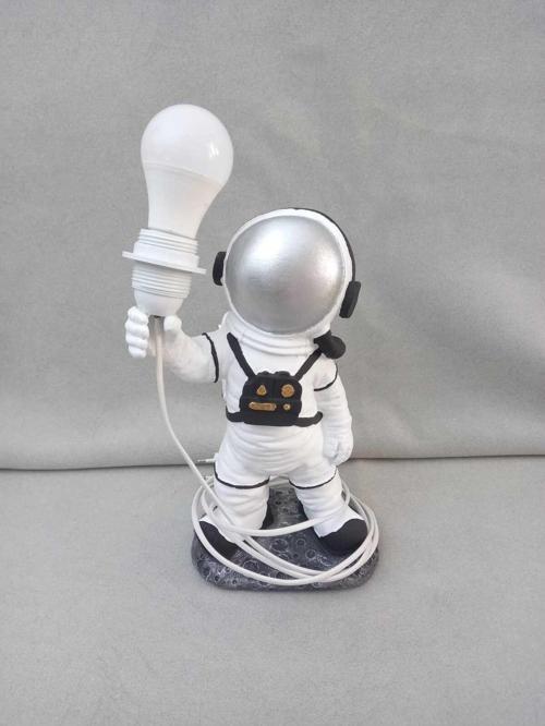 Astronot Abajur Dekor Ev Ofis Çocuk Odası Dekoru