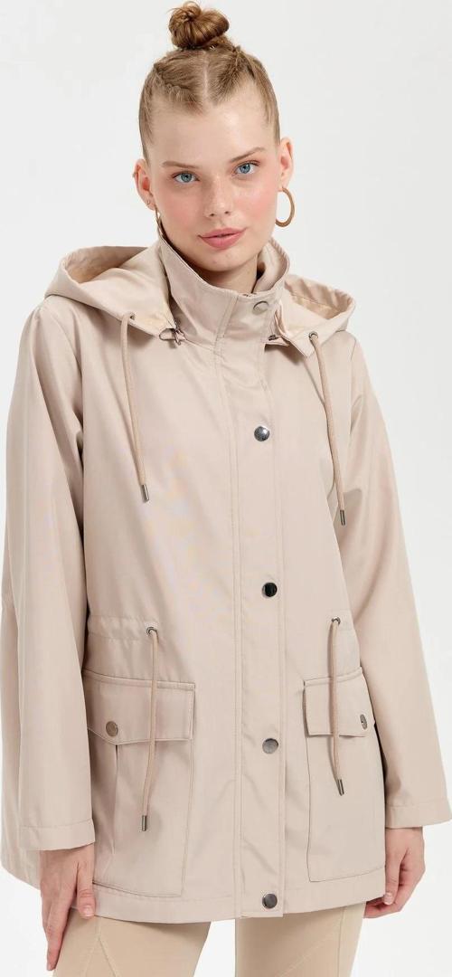 Kadın Kapüşonlu Kapaklı Cepli Kısa Trençkot 24416 Bej