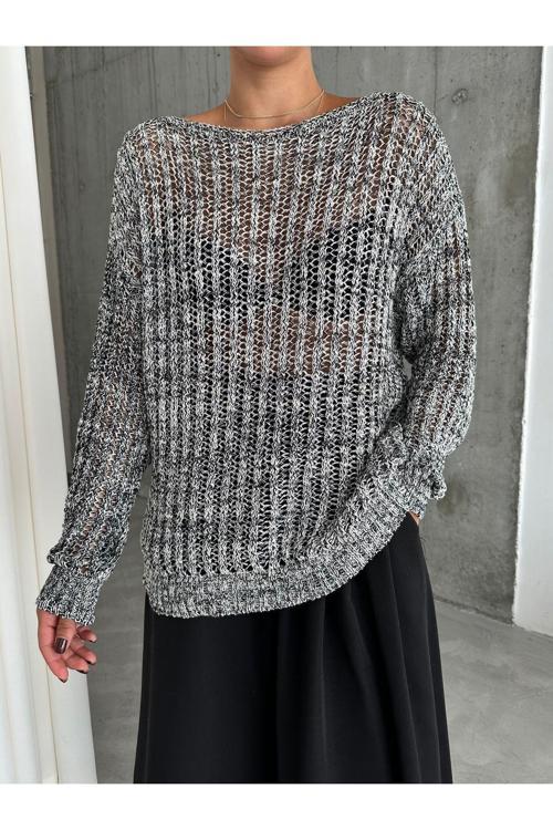 Siyah-Ekru Lace Kayık Yaka Pullu Kazak-4407