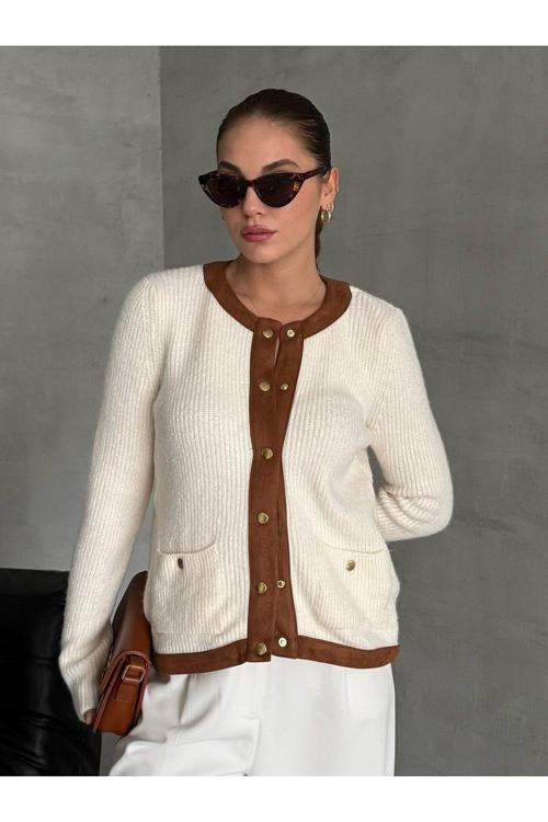 Krem Süet Biyeli Gold Düğmeli Hırka - 241064