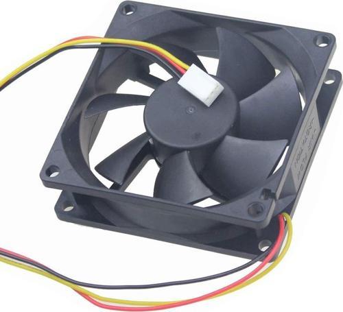 8 cm Fan 12 Volt  3 pin 15 mm