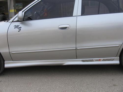 Hyundai Accent Uyumlu Marşpiyel 2 Parça Fiber 2003-2005