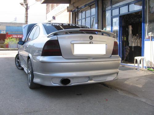 Opel Vectra Uyumlu B 1996-1999 Etekli Arka Karlık