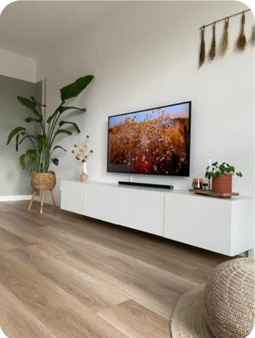 Crocus Tv Ünitesi