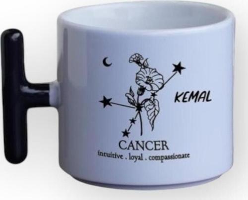Yengeç Burcu Ruhunu Taşıyan İsimli Kupa Beyaz T Kupa