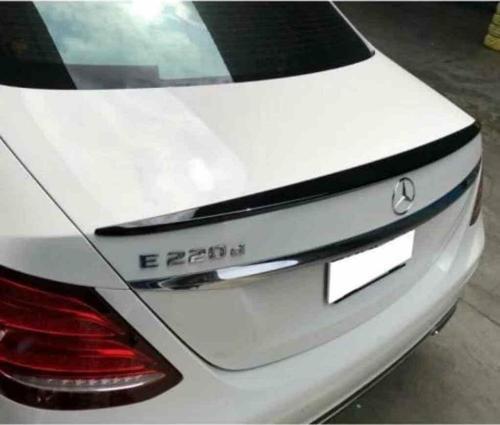 Mercedes w213 boyalı (Pianoblack) spoiler 2016 sonrası