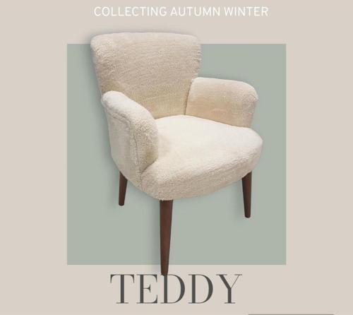 Teddy Kumaş Ahşap Ayaklı Puffy Çay Seti Koltuk Ofis Koltuğu Balkon Koltuğu Berjer