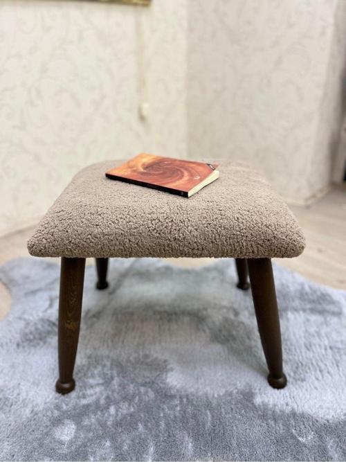 Trend Ceviz Teddy Kahve Ahşap Ayak Uzatma Pufu Makyaj Koltuğu Tabure