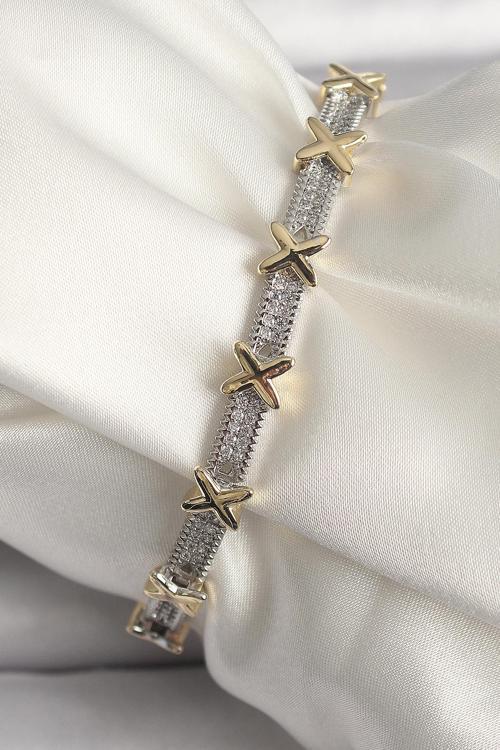 Pirinç Gümüş Renk Zirkon Taşlı Gold Xoxo Model VIP Seri Kadın Bileklik - TJ-BB6717