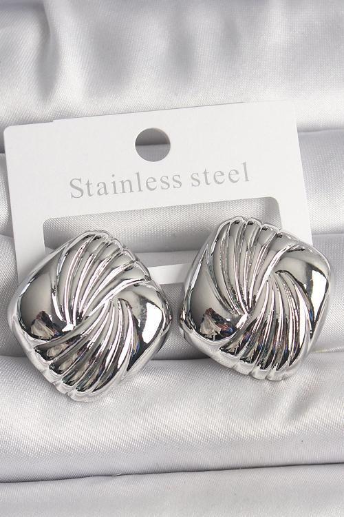 Pirinç Gümüş Renk İşlemeli Kare Model Kadın Küpe - TJ-BKP10156