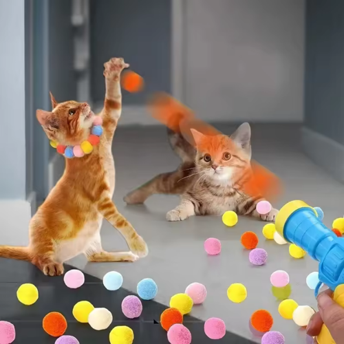 İnteraktif Kedi Oyun Tabancası – 3 Adet Peluş Top ile Eğlenceli Oyun