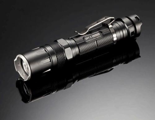 NITECORE SRT5 750 LUMEN  EL FENERI (1X18650)
