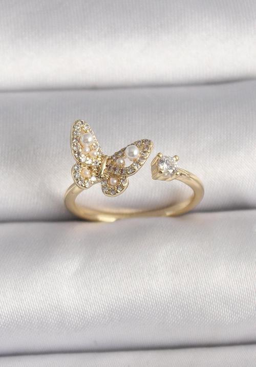 Pirinç Gold Renk Zirkon Taşlı Kelebek Model İnci Detay Ayarlanabilir Yüzük