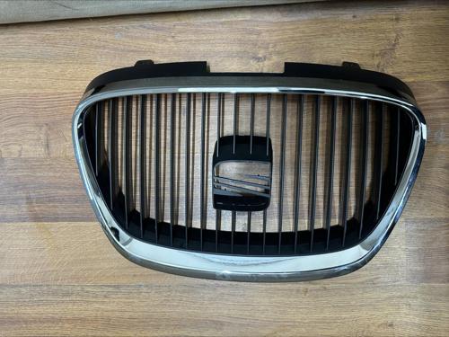 Seat Toledo - Leon - Altea Ön Panjur Kromlu 2005>