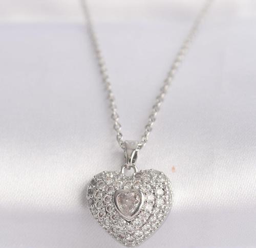 316L Çelik Zincir Gümüş Renk Zirkon Taşlı Kalp Kolye