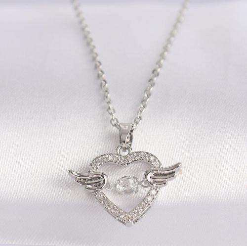 316L Çelik Zincir Gümüş Renk Zirkon Taşlı Kanatlı Kalp Kolye