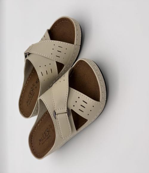 Kadın Çırtlı Terlik