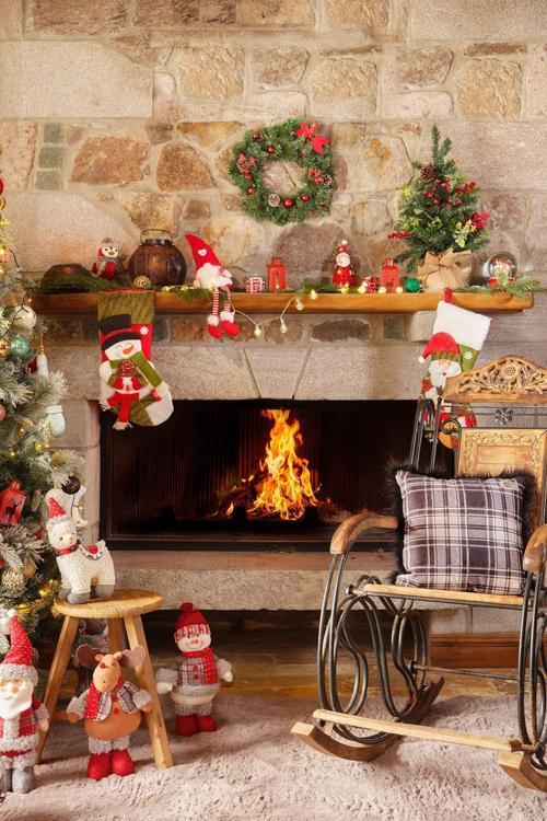 Siyah-Beyaz Ekose Tüylü Kırlent 45 cm x 45 cm