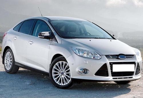 Focus 3 Batman Ayna Kapağı Piano Black / 2011-2018