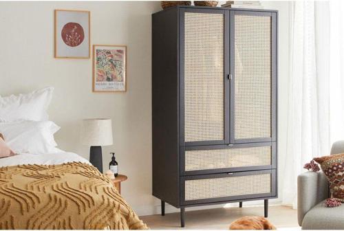 -Design Ahşap Darkluka Gardırop