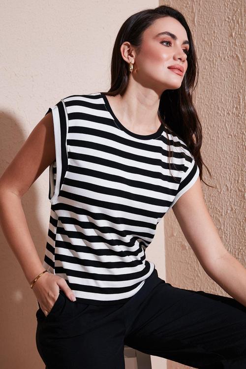 Çizgili Oversize Fit Bisiklet Yaka Bayan T Shirt 5866103 SİYAH