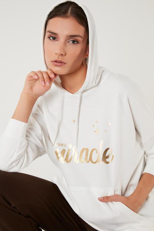 Baskılı Pamuklu Kanguru Cepli Kapüşonlu Oversize Bayan Sweat 6001042 BEYAZ