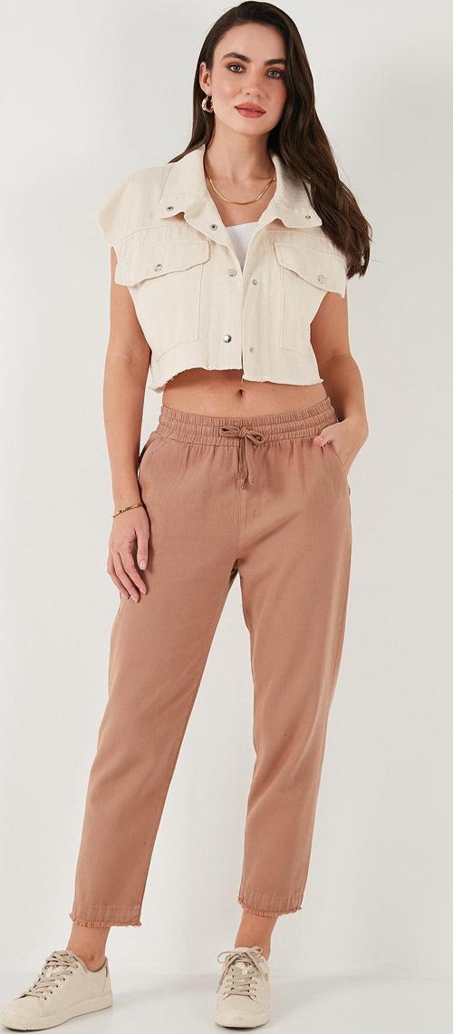 Pamuklu Normal Bel Regular Fit Düz Paça Bayan Pantolon 668YP42282S4 CAMEL