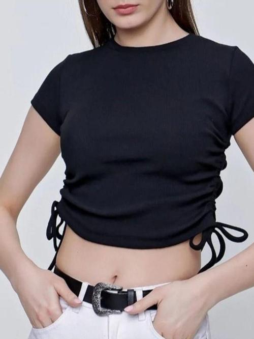 Siyah Yanları Büzgülü B Yaka Crop