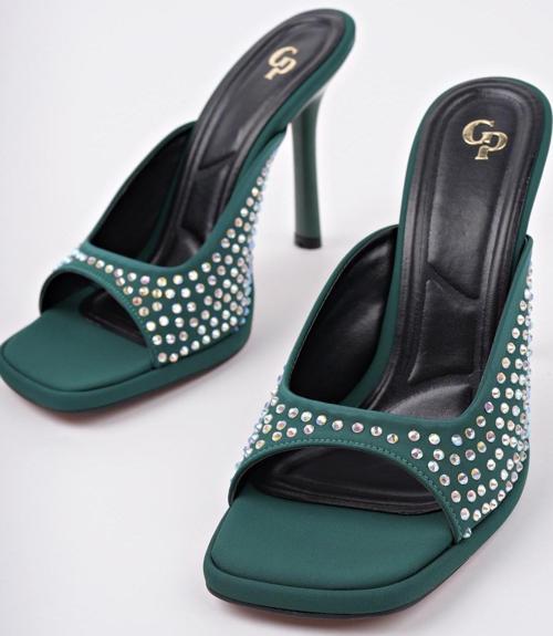 PUJA Küt Burun İnce Topuklu Taşlı Kadın Topuklu Terlik