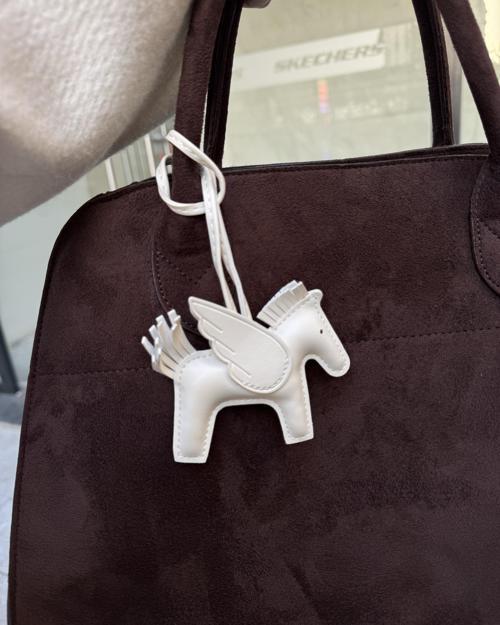Horse Charm Aksesuar Krem