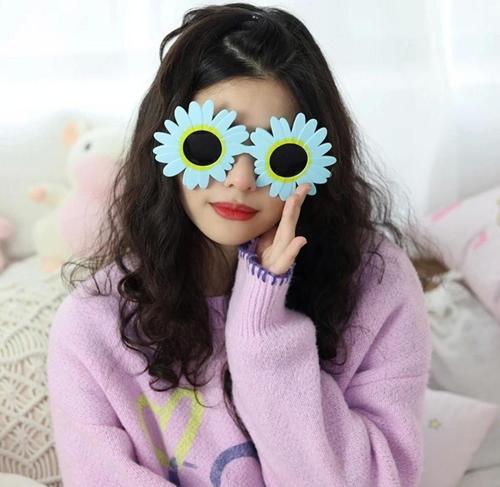 Mavirenkpapatyaşekillipartigözlüğü18X10Cm