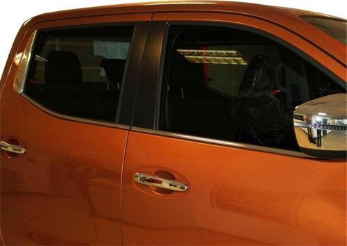 Nissan Navara Uyumlu Cam Çıtası 4 Parça Krom 2016 Ve Sonrası