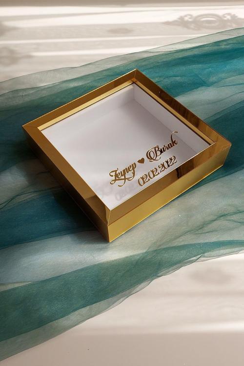 25X25 Cm Gold Pleksi Kaplı Gül Anı Çerçevesi! Gül Kutusu