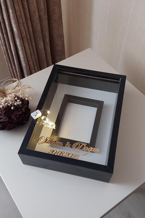 25X35 Cm Siyah Fotoğraf Alanlı Model Tasarım Gül Kutusu Anı Çerçevesi! Ledli