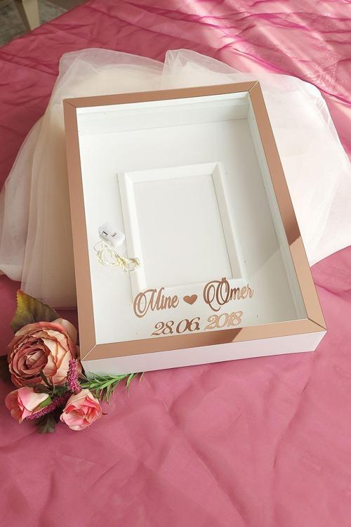 25X35 I?Simli Ve Ledli Fotoğraf Bölümlü Anı Çerçevesi! Üçgen Çıtalı Gül Kutuları