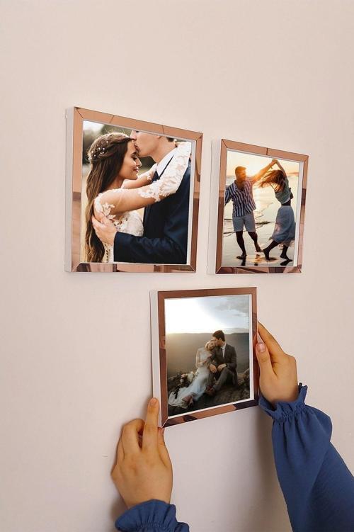 Yapışkanlı 20X20 Cm Full Fotoğraflı Sök Tak Çerçeve 3'Lü Kare Çerçeveler-17,5X17,5 Cm Fotoğraf