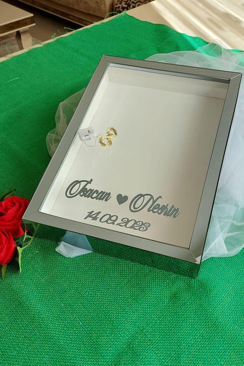25X35 Cm Füme Isimli Ledli Derin Anı Çerçevesi! Yeni Moda Gül Kutuları!