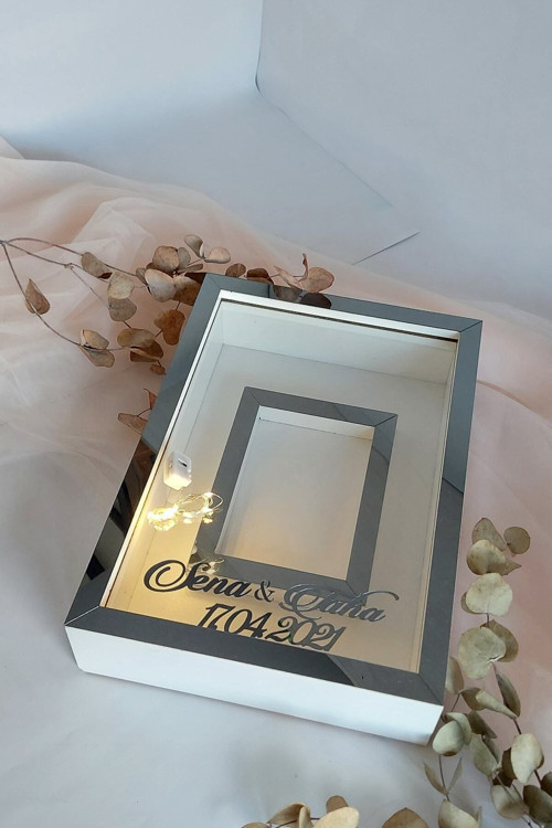 Yeni Model 25X35 Cm Füme-Beyaz Ledli Fotoğraf Alanlı Model Tasarım Gül Kutusu Anı Çerçevesi!