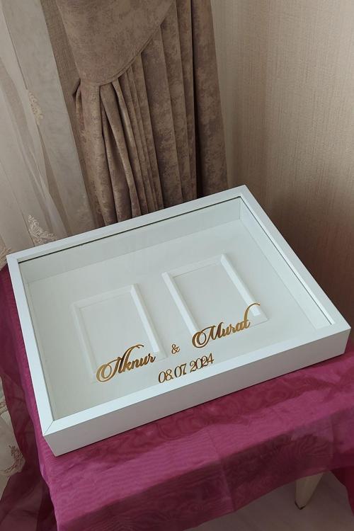 40X50 Cm Çift Fotoğraf Bölümlü 8 Cm Derinliğinde Isimli Ledsiz Çerçeve! Gül Kutusu