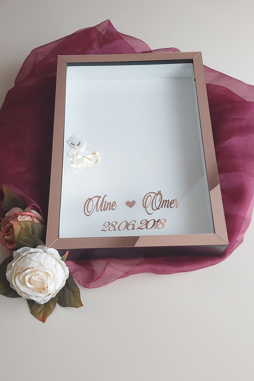 25X35 Cm Isimli Ledli Derin Anı Çerçevesi! Yeni Moda Gül Kutuları! Nişan Çiçeği Tasarımı!