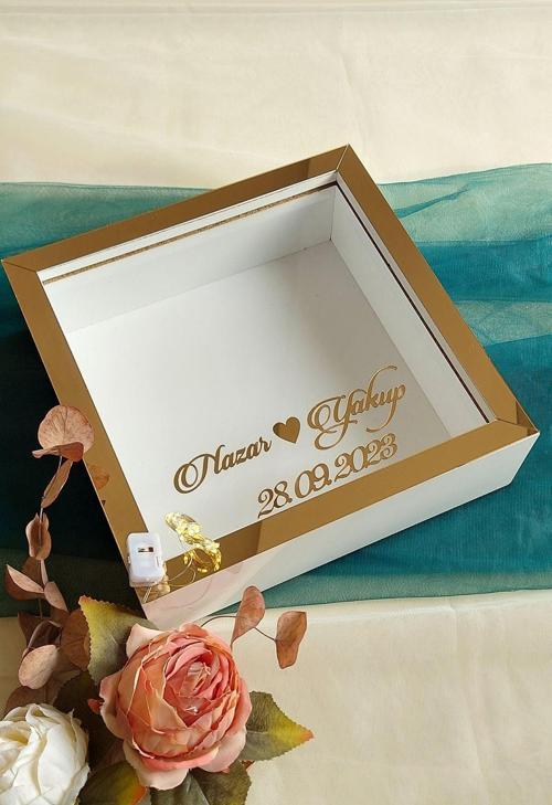 25X25 Cm Beyaz-Bronz Ledli Derin Anı Çerçevesi-6 Cm Derinlikli Anı Çerçevesi Gül Kutusu