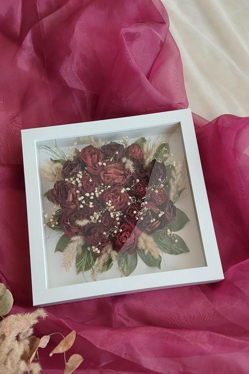 25X25 Gerçek Gül Tasarımlı Çerçeve