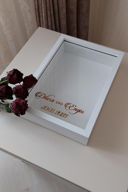 25X35 Cm Beyaz Derin Gül Tasarım Çerçevesi! Gül Kutusu! Isim Ve Tarih Hediye! Plastik Çerçeve