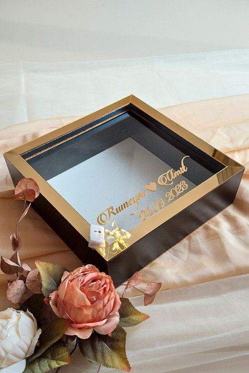 25X25 Cm Siyah-Gold Ledli Derin Anı Çerçevesi-6 Cm Derinlikli Anı Çerçevesi Gül Kutusu