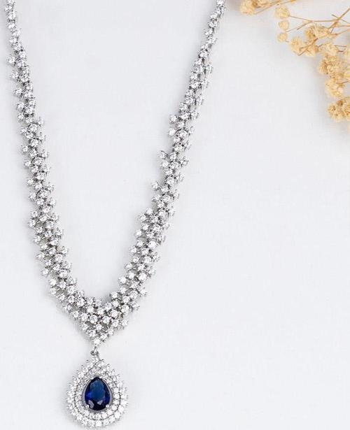 Hürrem Sultan Modeli Safir Taşllı Damla Motifli 925 Ayar Gümüş Kolye