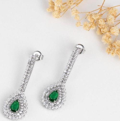 Hürrem Sultan Modeli Zümrüt Taşllı Damla Motifli 925 Ayar Gümüş Küpe