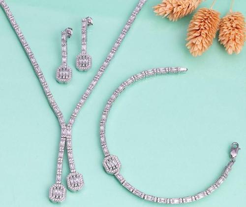Su Yolu Süzme Baget Taşlı 925 Ayar Gümüş Düğün Seti