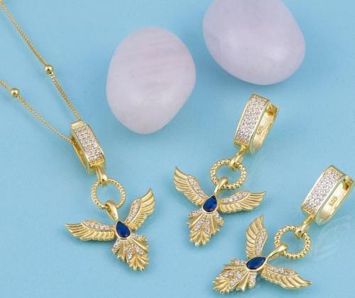 Beyaz Taşlı Altın Kaplama 925 Ayar Gümüş Anka Kuşu Gümüş Set