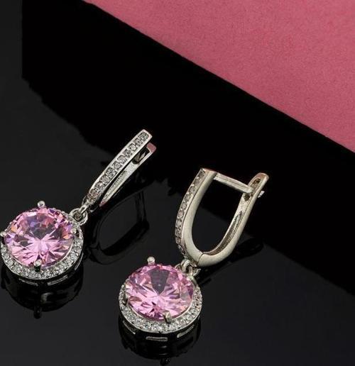 Pembe Zirkon Yuvarlak Kesim Gümüş Küpe