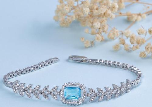 Pırlanta Montür Aqua Taşlı Gümüş Bileklik